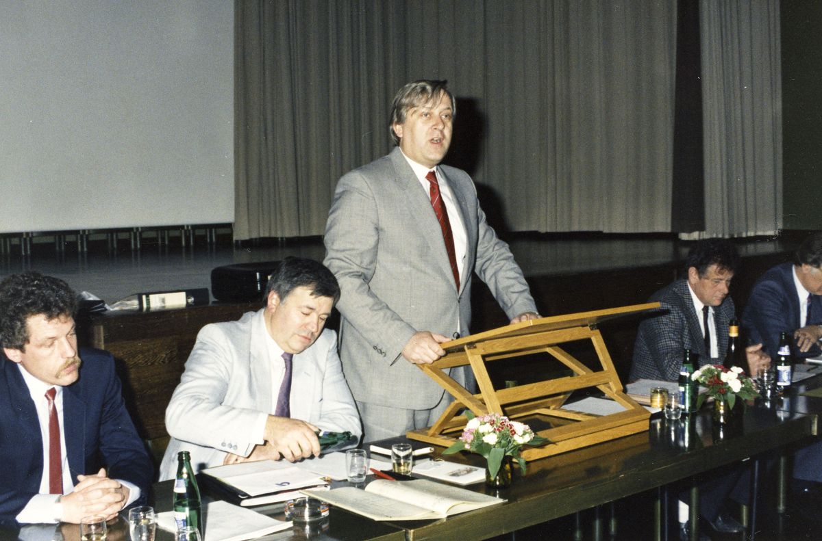 K 1988 04 30 GV Gewerbe Aesch Prs. R. Hohl