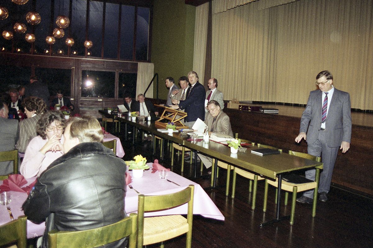 K 1988 GV Kath. Pfarreiheim Aesch