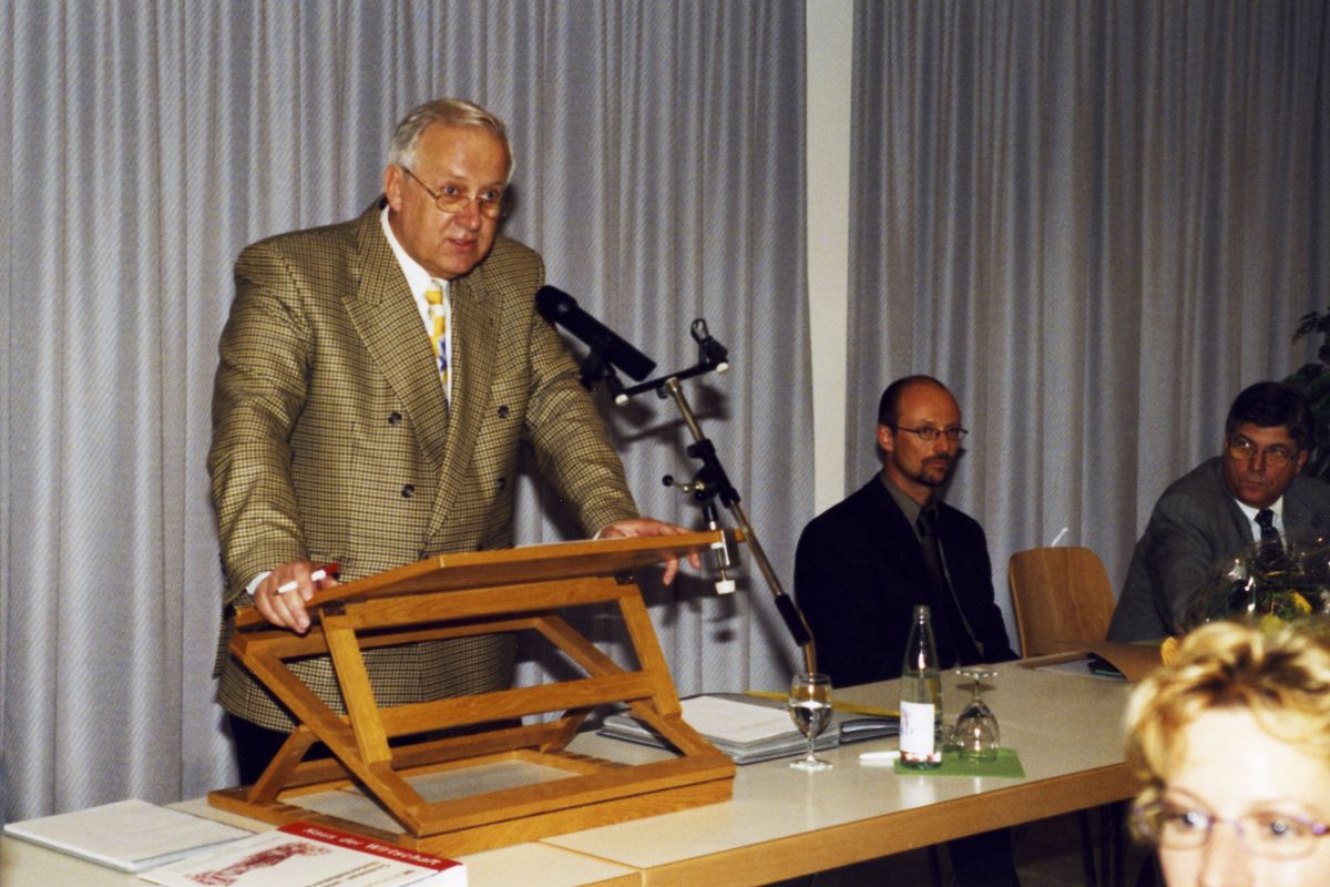 K 2002 04 Aesch Mhle GV Gewerbe Verein 12214