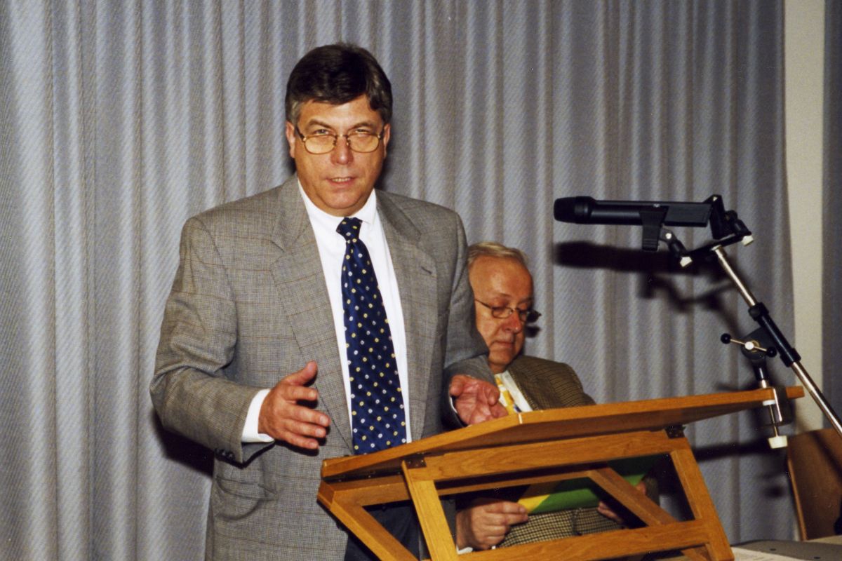 K 2002 04 GV A. Probst Aktuar