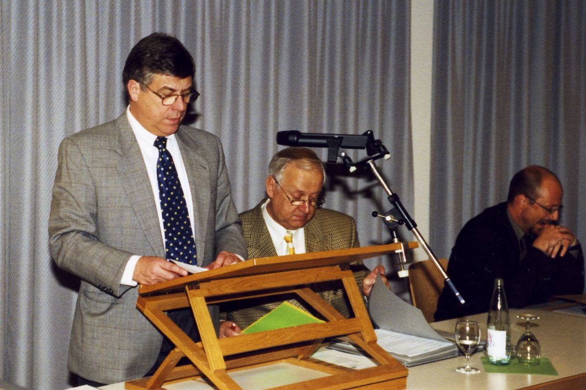 K 2002 04 GV A. Probst Akturar