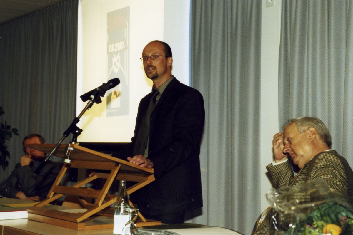 K 2002 04 GV Urs Kunz Beisitzer